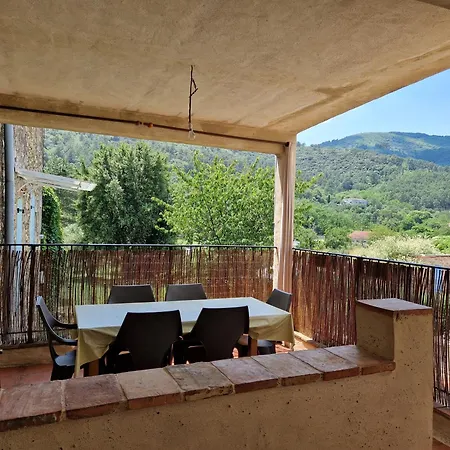Chata Joyeux - Le Lys - En Cevennes *